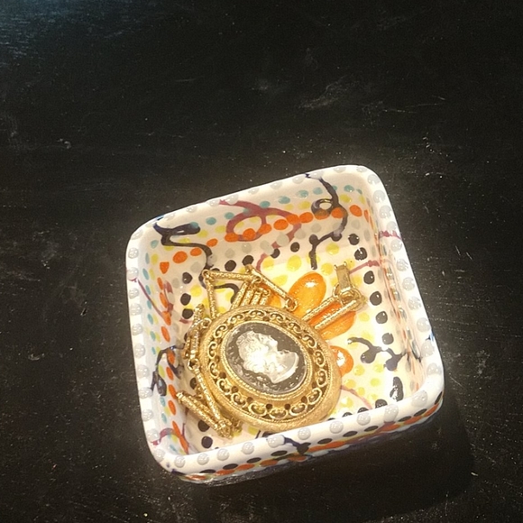 5 For 25.00/Handmade Trinket/sauce dish,petite,Floral painted - Picture 5 of 5